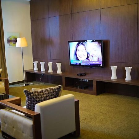 Voyage Hotel Karagandy Eksteriør billede