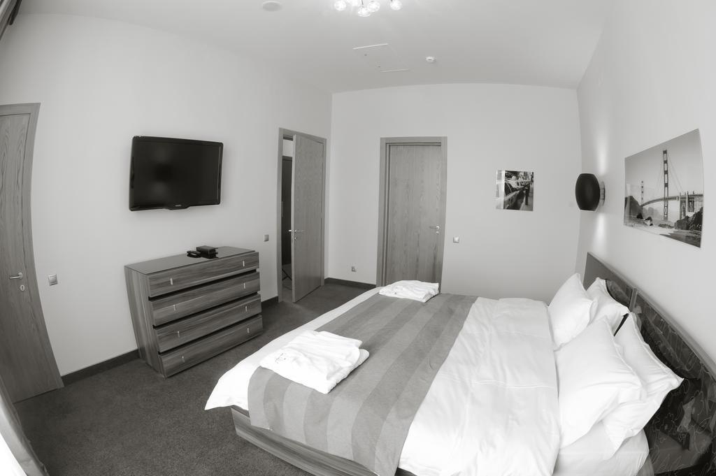 Voyage Hotel Karagandy Eksteriør billede